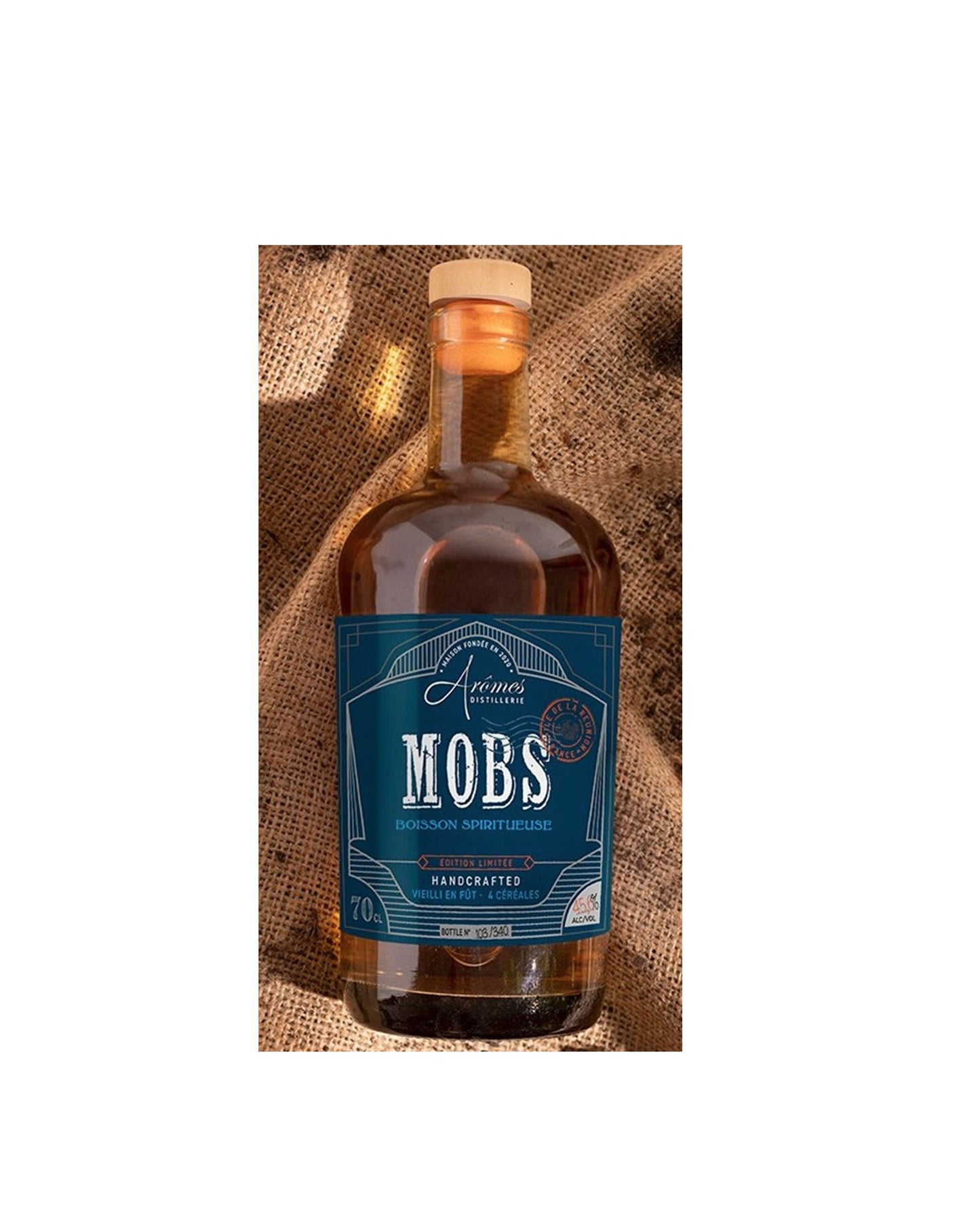MOBS boisson spiritueuse 4 céréales , vieillie en fut de vin blanc